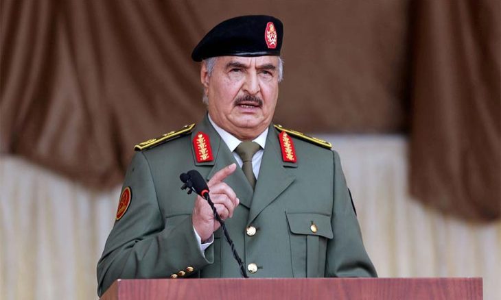 خليفة حفتر يقدم ترشّحه  لرئاسة ليبيا