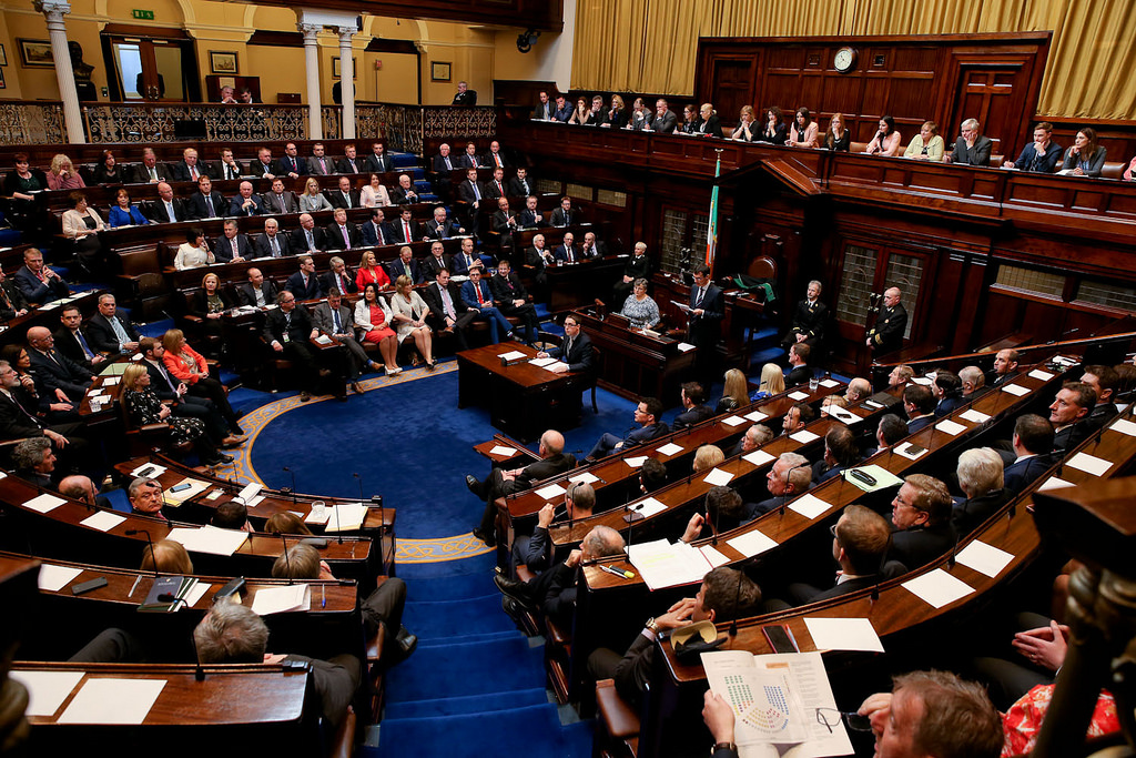 أيرلندا.. البرلمان يعتزم التصويت على طرد السفير الإسرائيلي