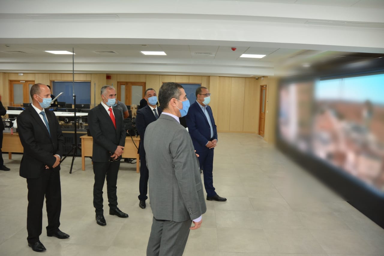 المشيشي يتحوّل إلى قاعة العمليات المركزية بوزارة الداخلية