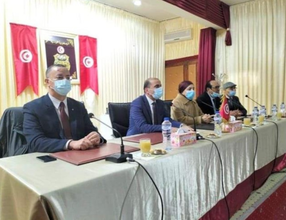 وزير الصحة يؤكد من القصرين أن الموجة العالمية الخامسة لجائحة كورونا كبيرة وتونس ليست في مأمن منها