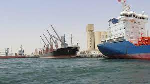 الميناء التجاري بقابس : تلافي التعطيل الذي شهدته حركة السفن 